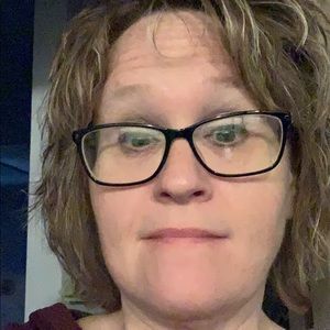 Meet your Posher, Nnancy